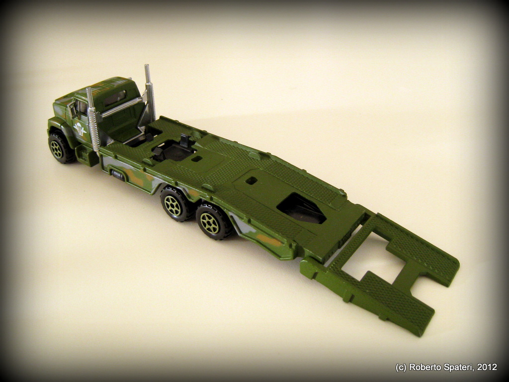 Majorette GMC Brigadier vehicle Transporter (n.3032)